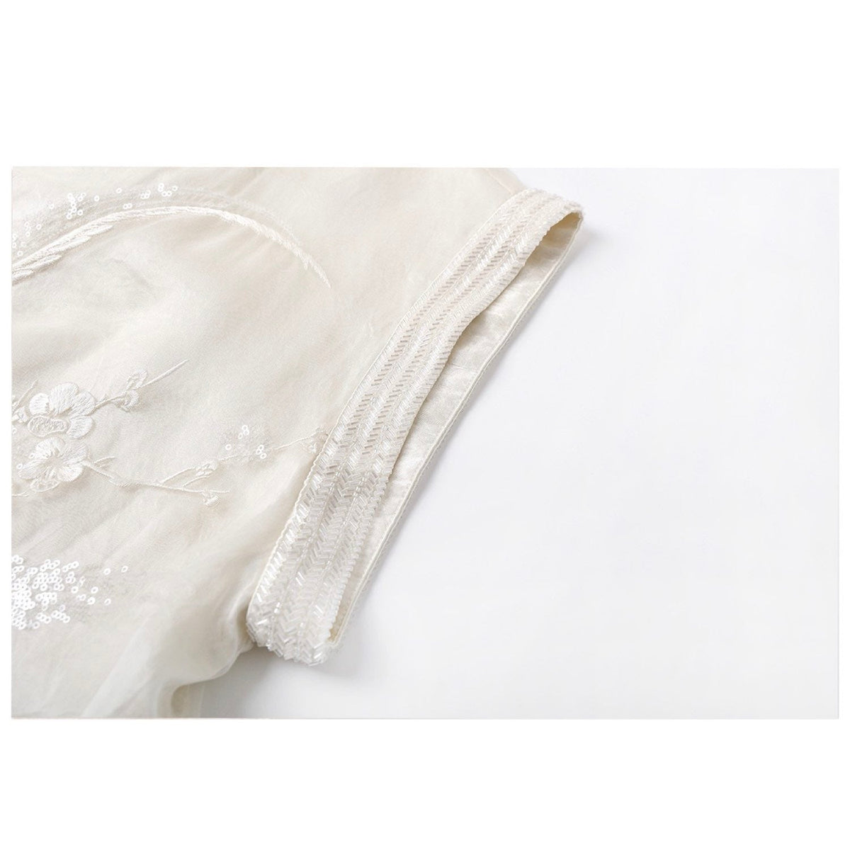 Embroidered White Mulberry Silk Floral Vest