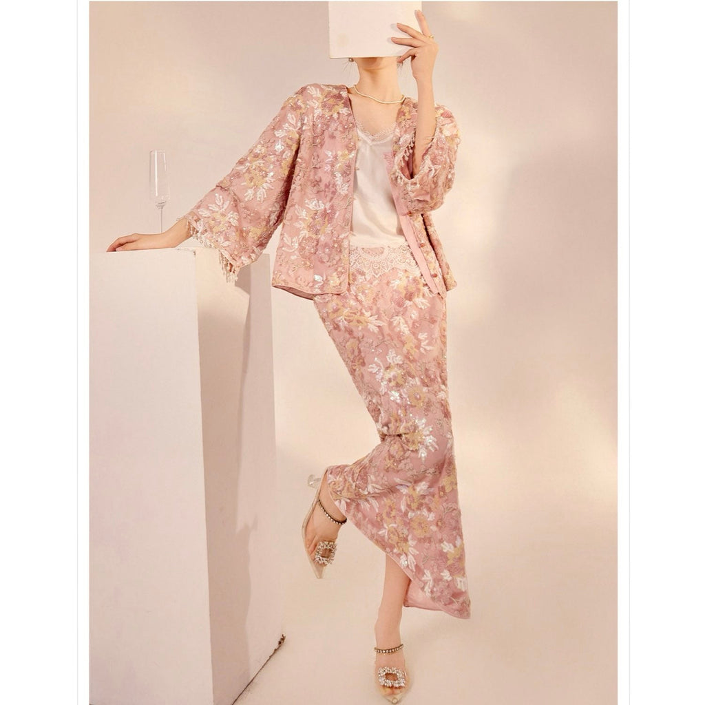 Embroidered Flower Stylish Stitching Evening Skirt