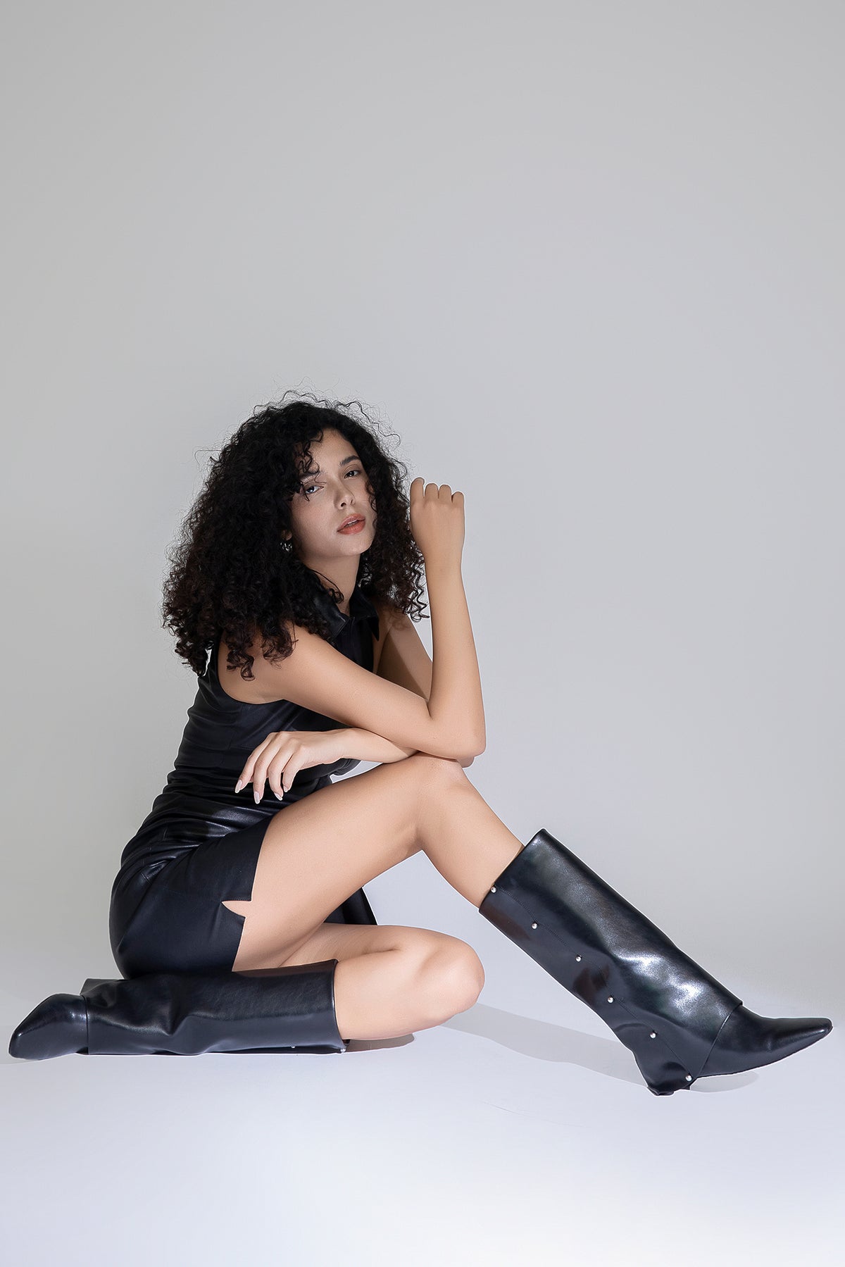 Caratiff Pearl-Detail Leather Knee-High Boots