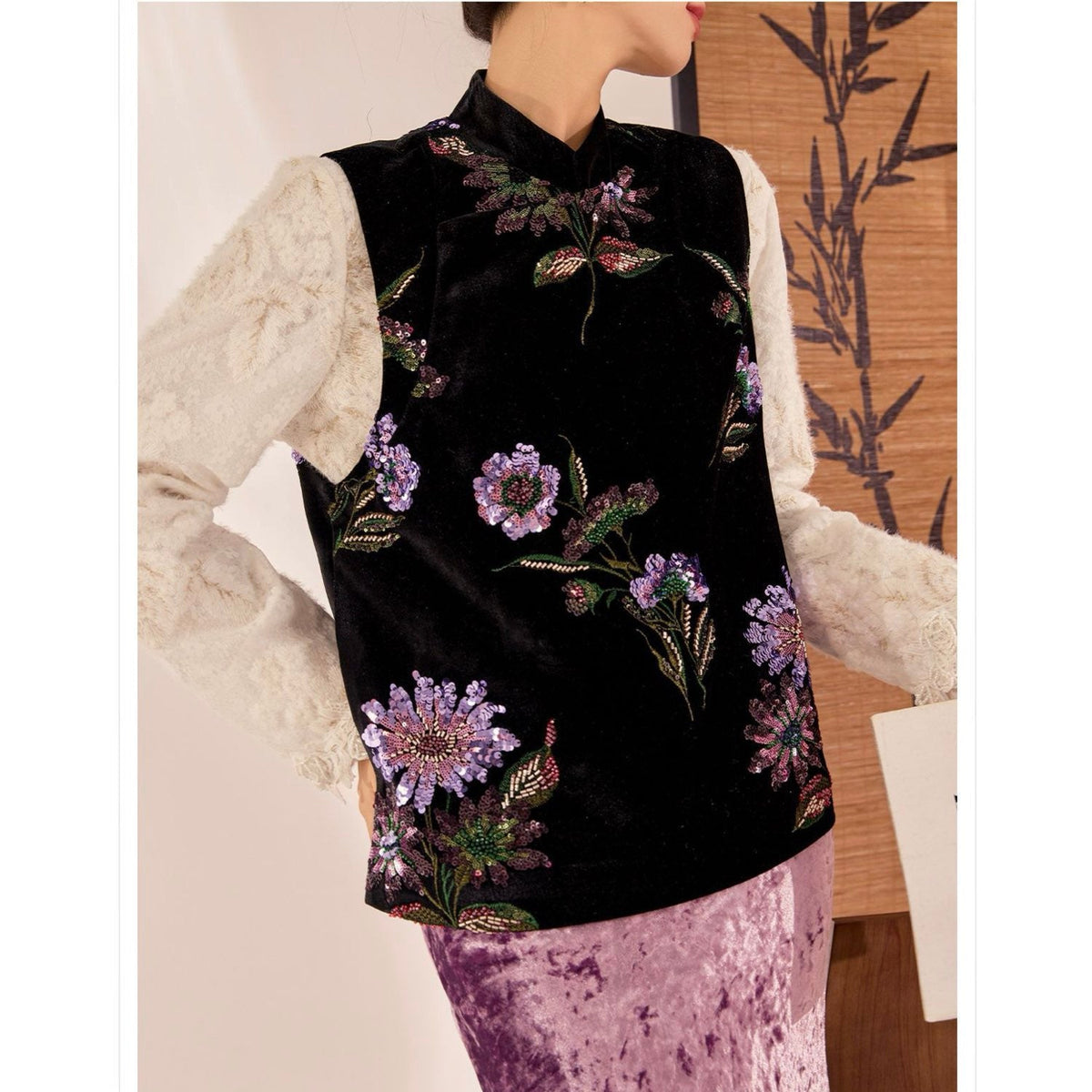 Embroidered Stylish Stitching Black Floral Vest