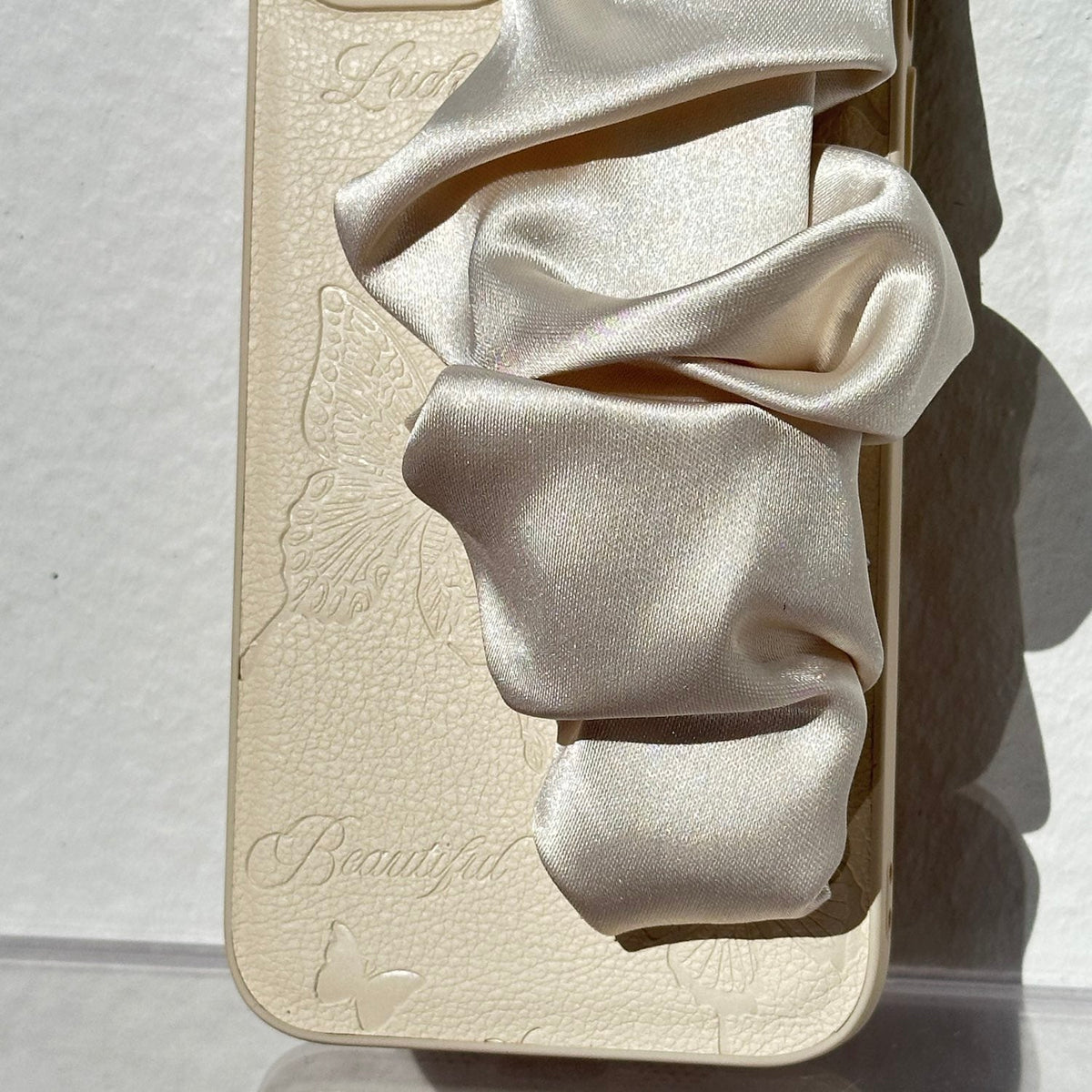 Cream Phone Case With Silky Hand Holder