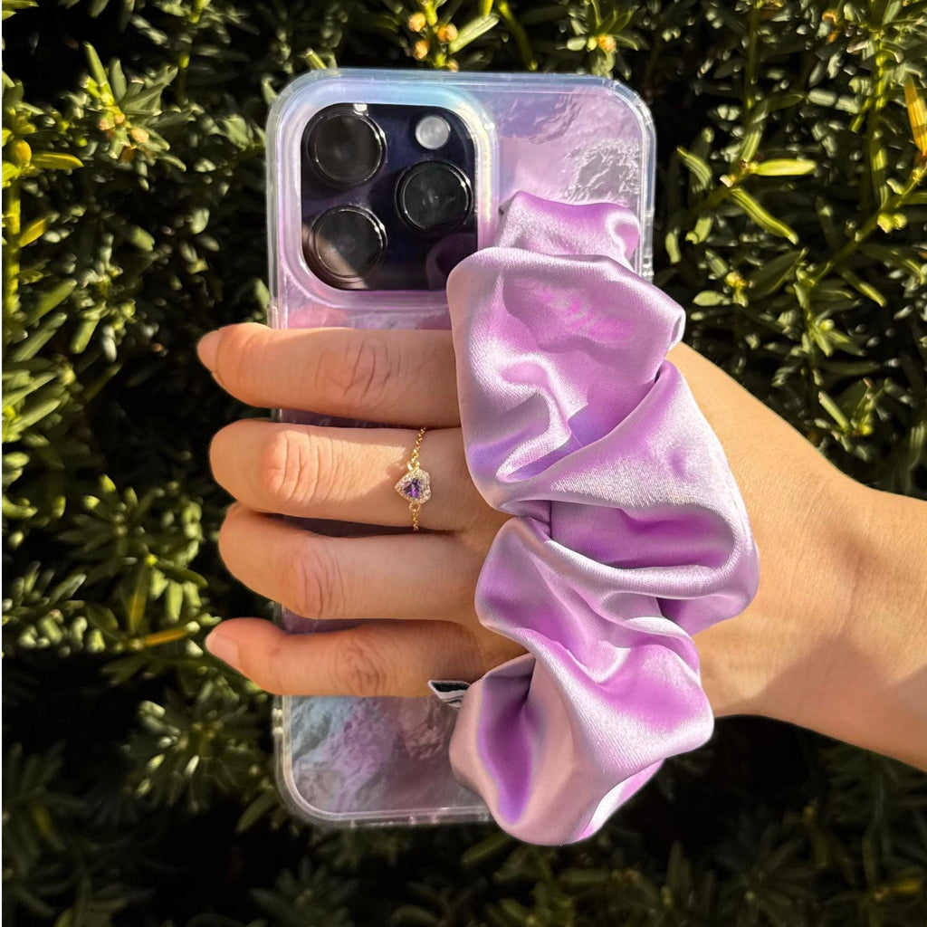 Lavender Phone Case With Silky Hand Holder